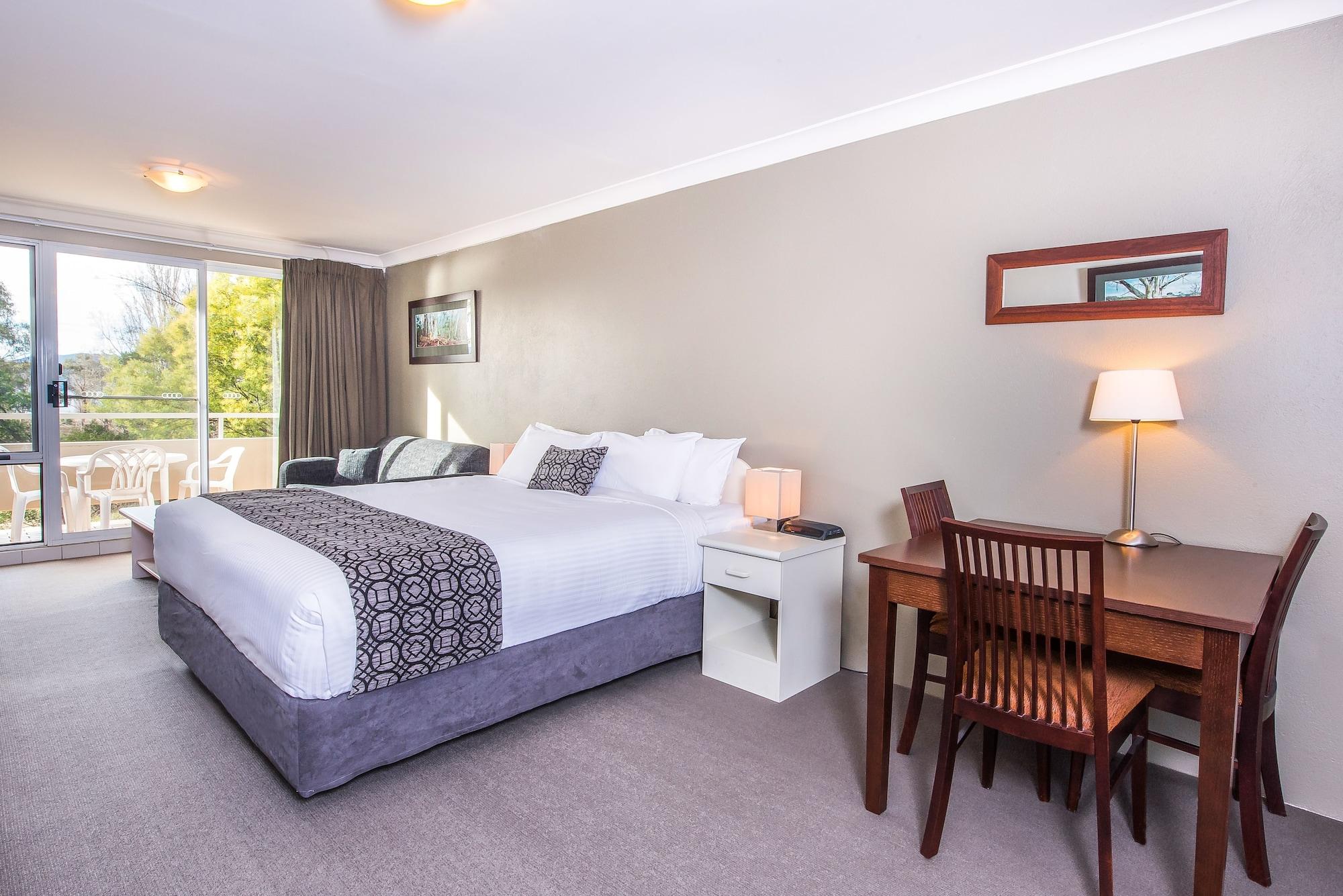 Horizons Lake Jindabyne Exterior photo